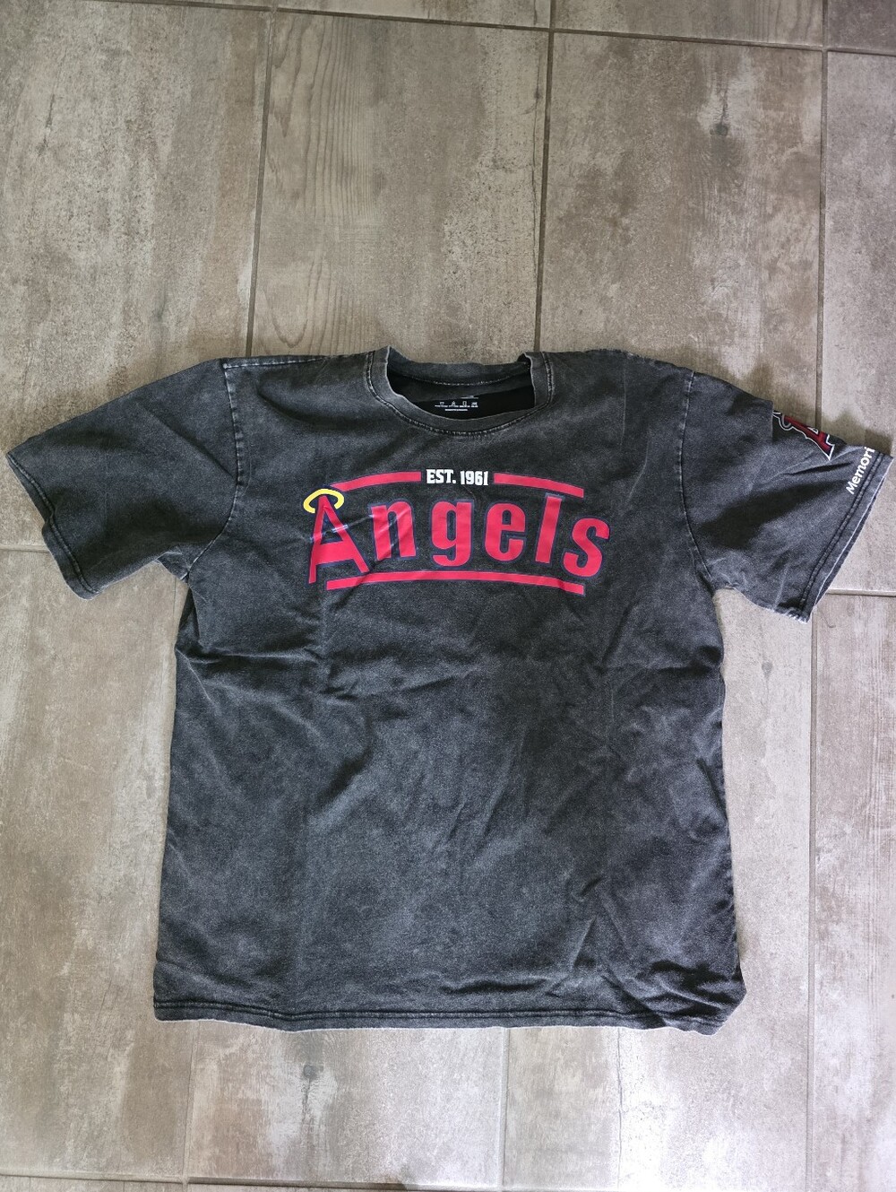 Anaheim Angels Throwback 1980 Logo Acid Wash Black And Red Shirt Size XL